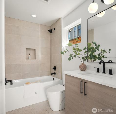 333 NW 47th Street Seattle WA 98107