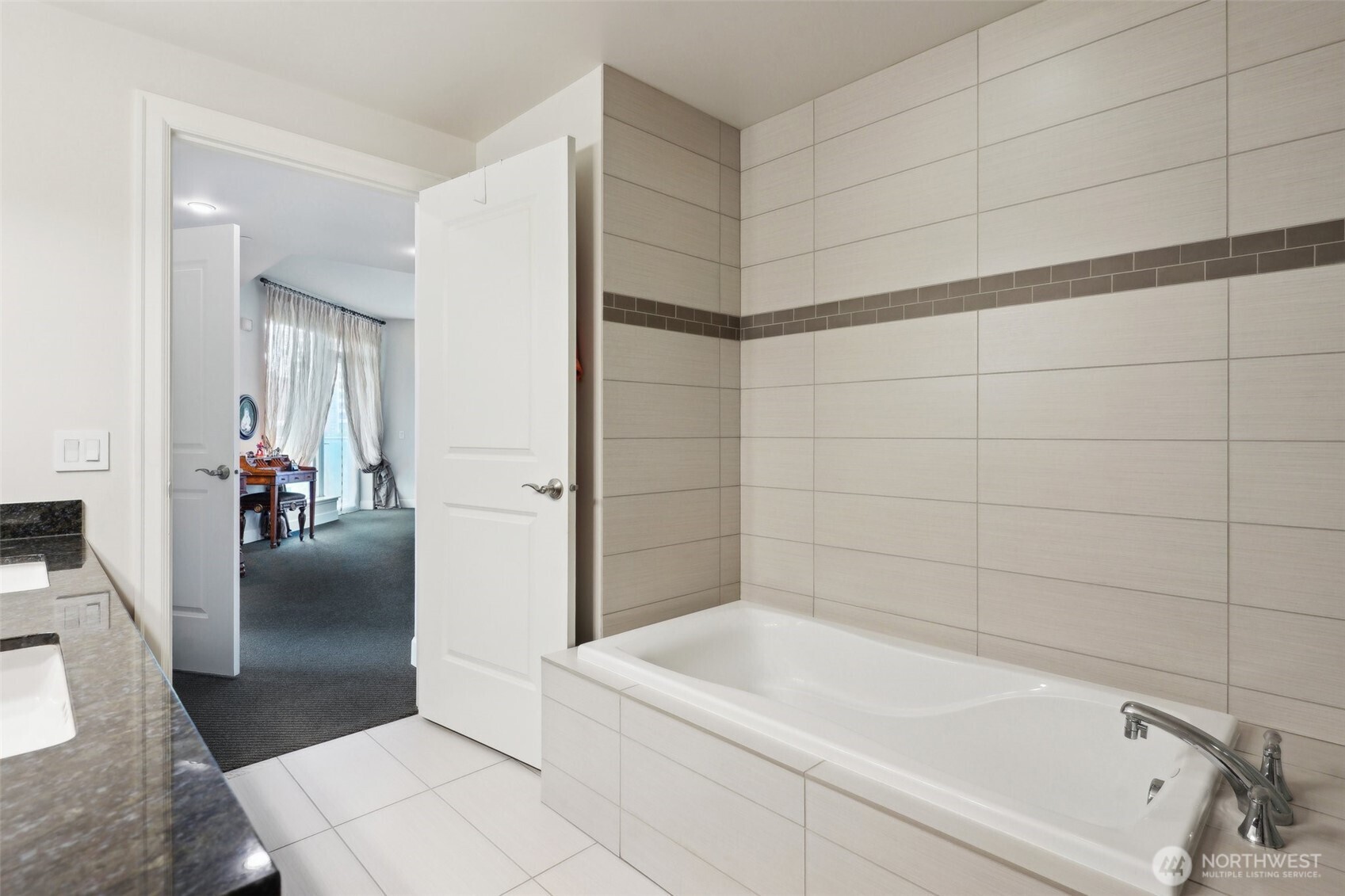 1920 4th Avenue Seattle WA 98101