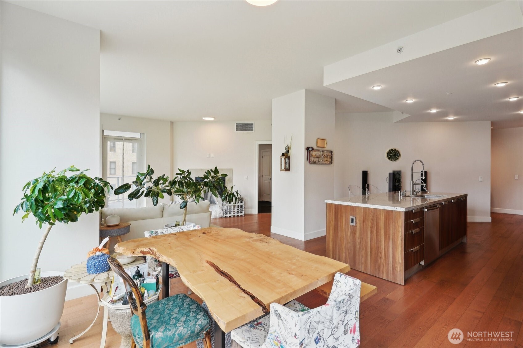 1920 4th Avenue Seattle WA 98101