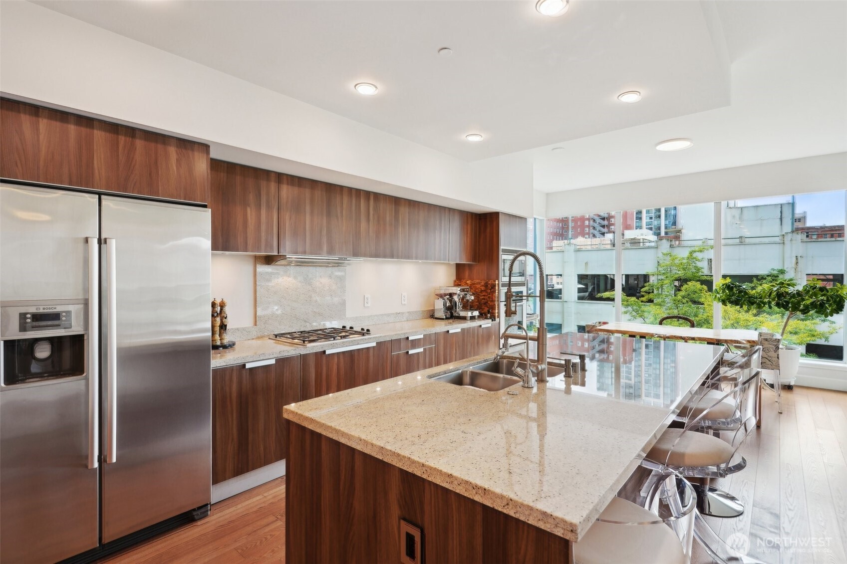 1920 4th Avenue Seattle WA 98101