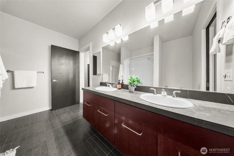 655 Crockett Street Seattle WA 98109