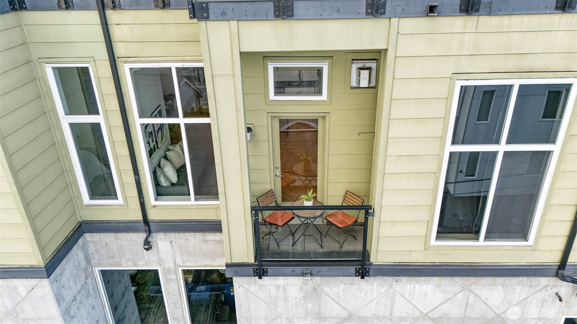 655 Crockett Street Seattle WA 98109