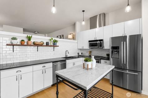 655 Crockett Street Seattle WA 98109