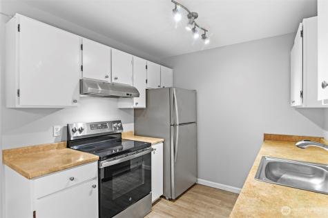 236 S 152nd Street Burien WA 98148