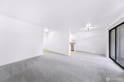 12516 NE 117th Place Kirkland WA 98034