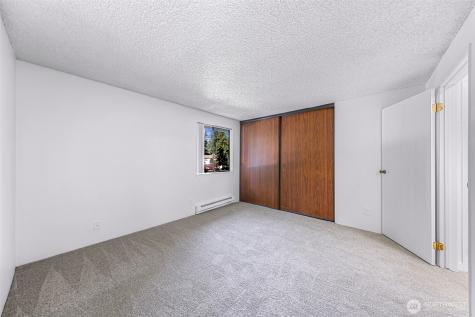 12516 NE 117th Place Kirkland WA 98034