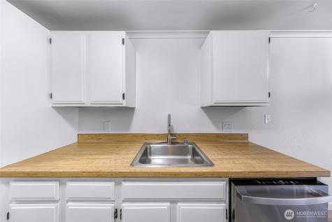 12516 NE 117th Place Kirkland WA 98034