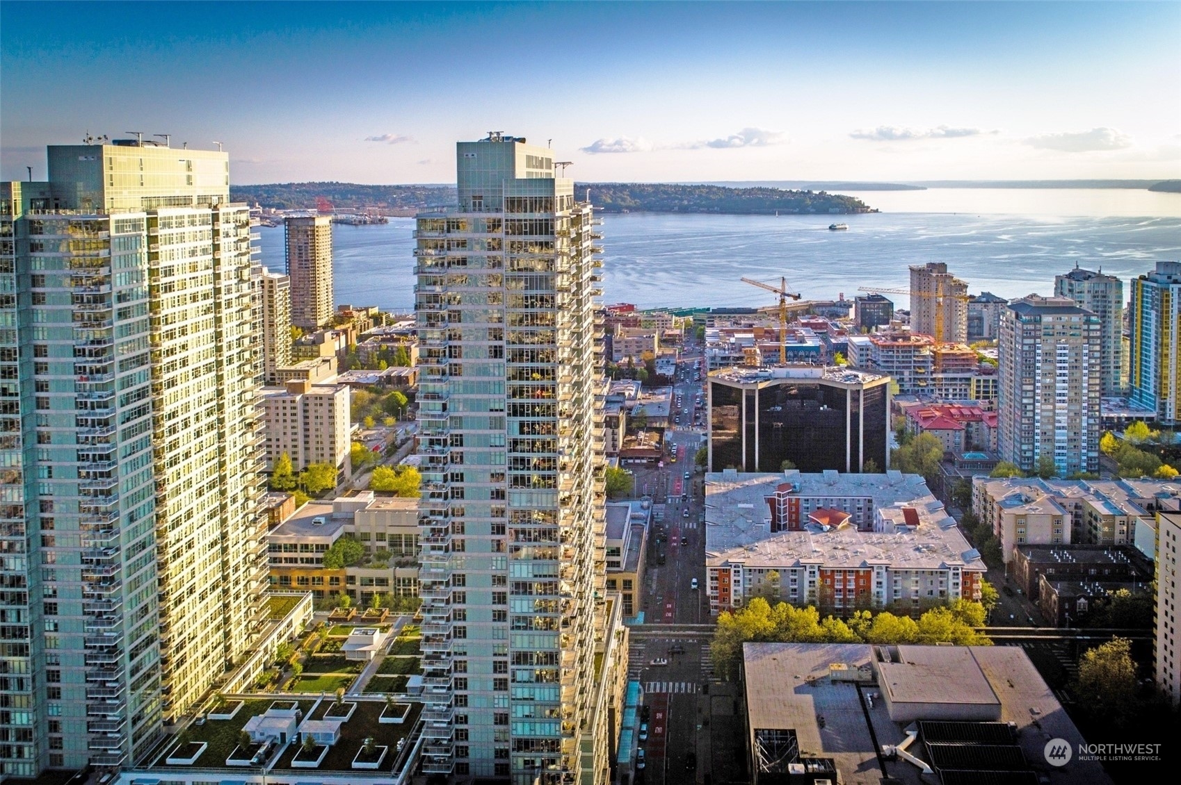 588 Bell Street Seattle WA 98121