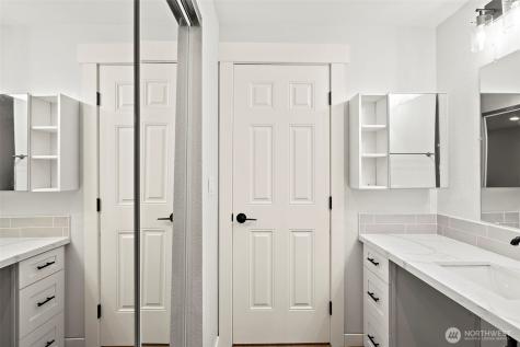 200 Mount Park Boulevard SW Issaquah WA 98027