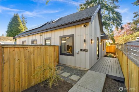 10039 13th Avenue NW Seattle WA 98177