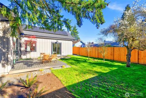 10039 13th Avenue NW Seattle WA 98177