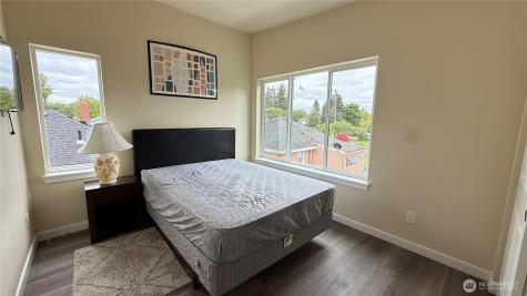 9025 38th Avenue S Seattle WA 98118