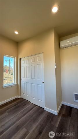 9025 38th Avenue S Seattle WA 98118