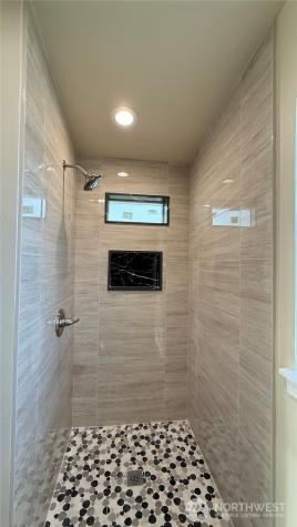 9025 38th Avenue S Seattle WA 98118