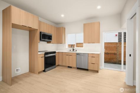 11916 4th Avenue SW Burien WA 98168