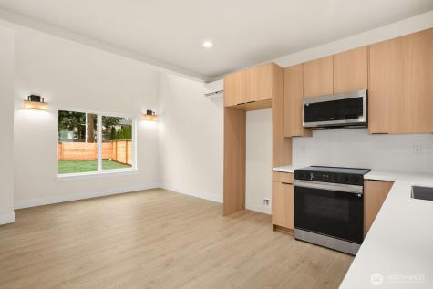 11916 4th Avenue SW Burien WA 98168