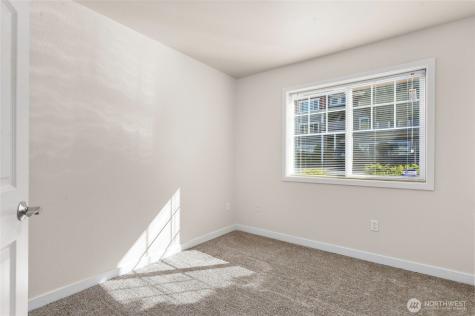 13421 97th Avenue E Puyallup WA 98373