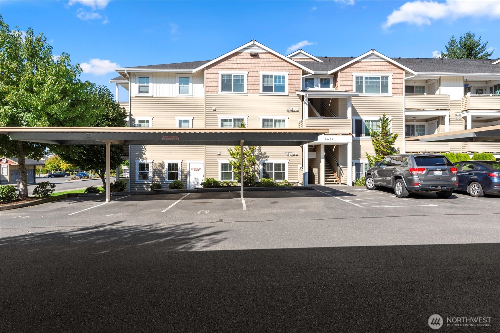 13421 97th Avenue E Puyallup WA 98373