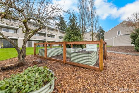 12510 NE 130th Way Kirkland WA 98034