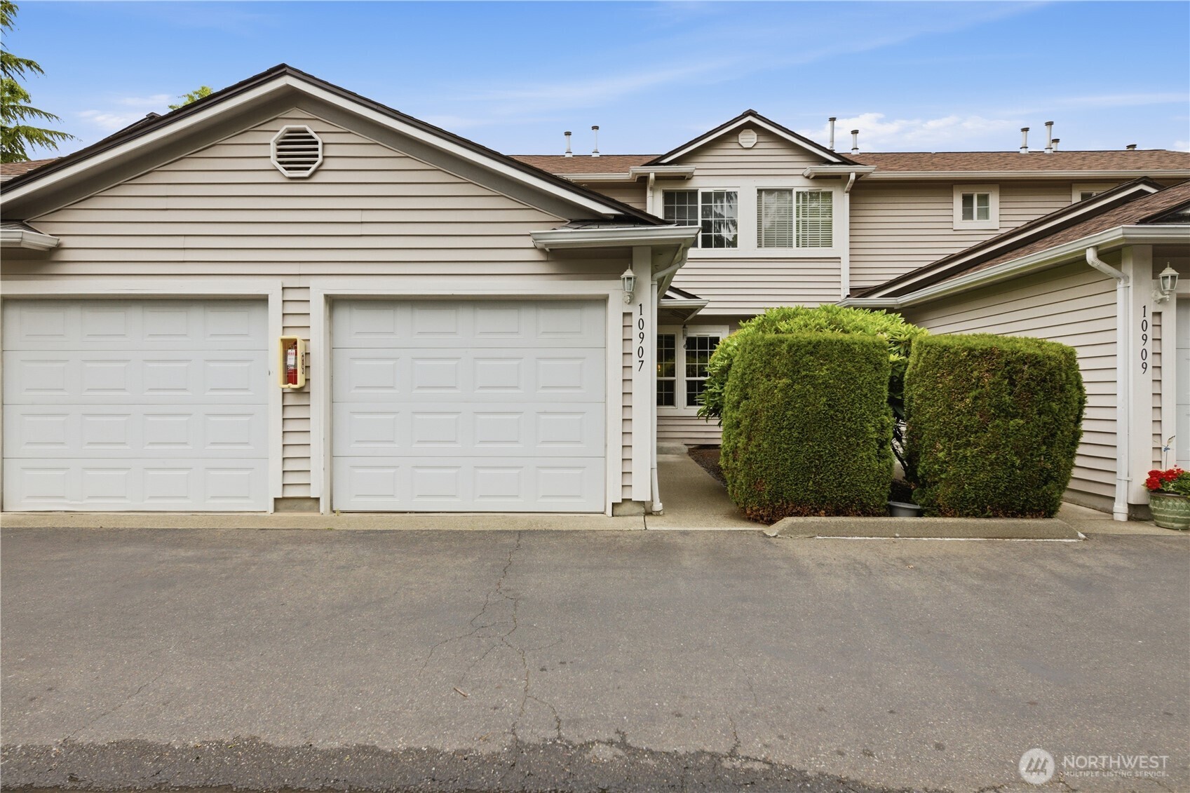 10907 63rd Street E Puyallup WA 98372
