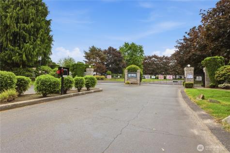 10907 63rd Street E Puyallup WA 98372