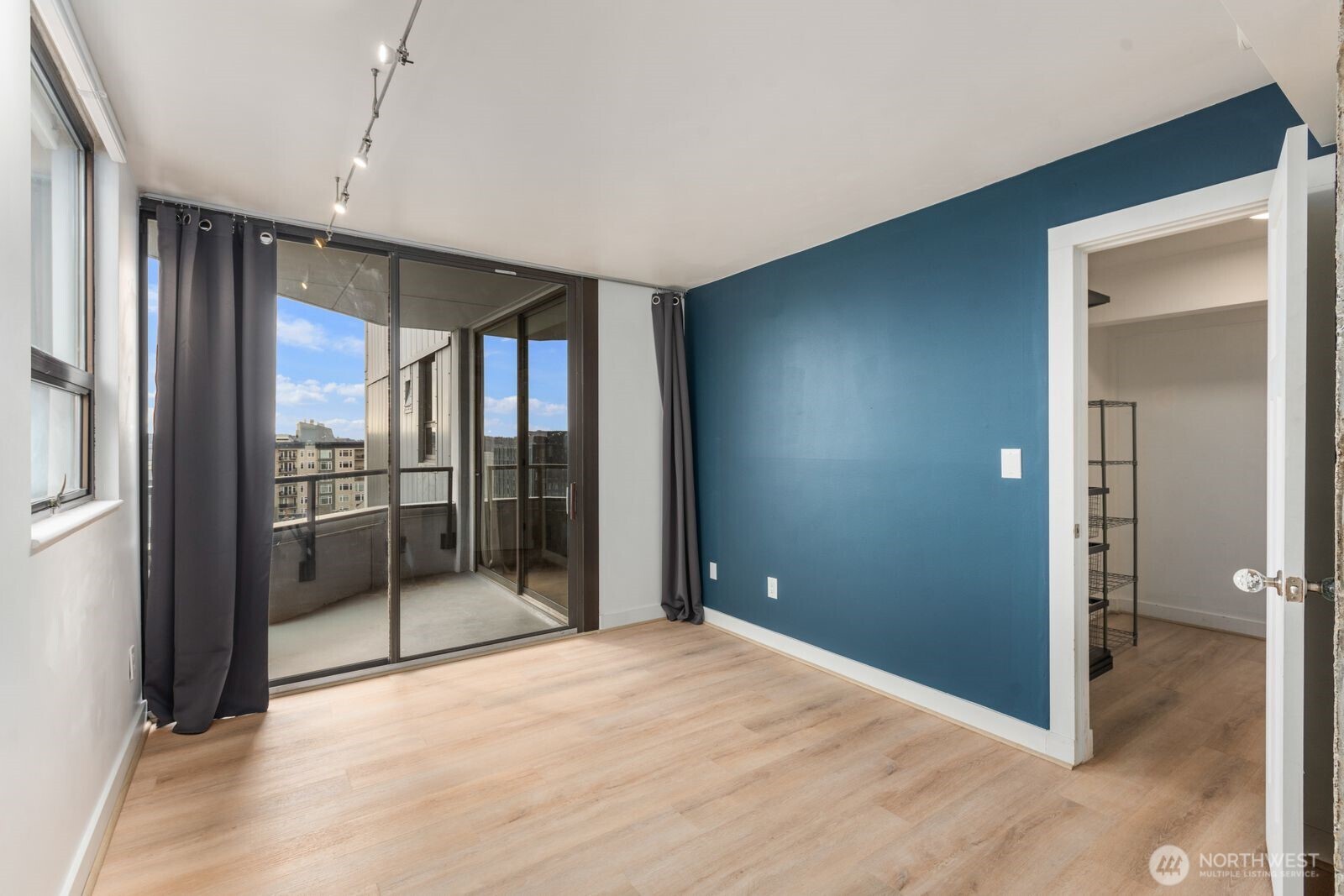 2621 2nd Avenue Seattle WA 98121