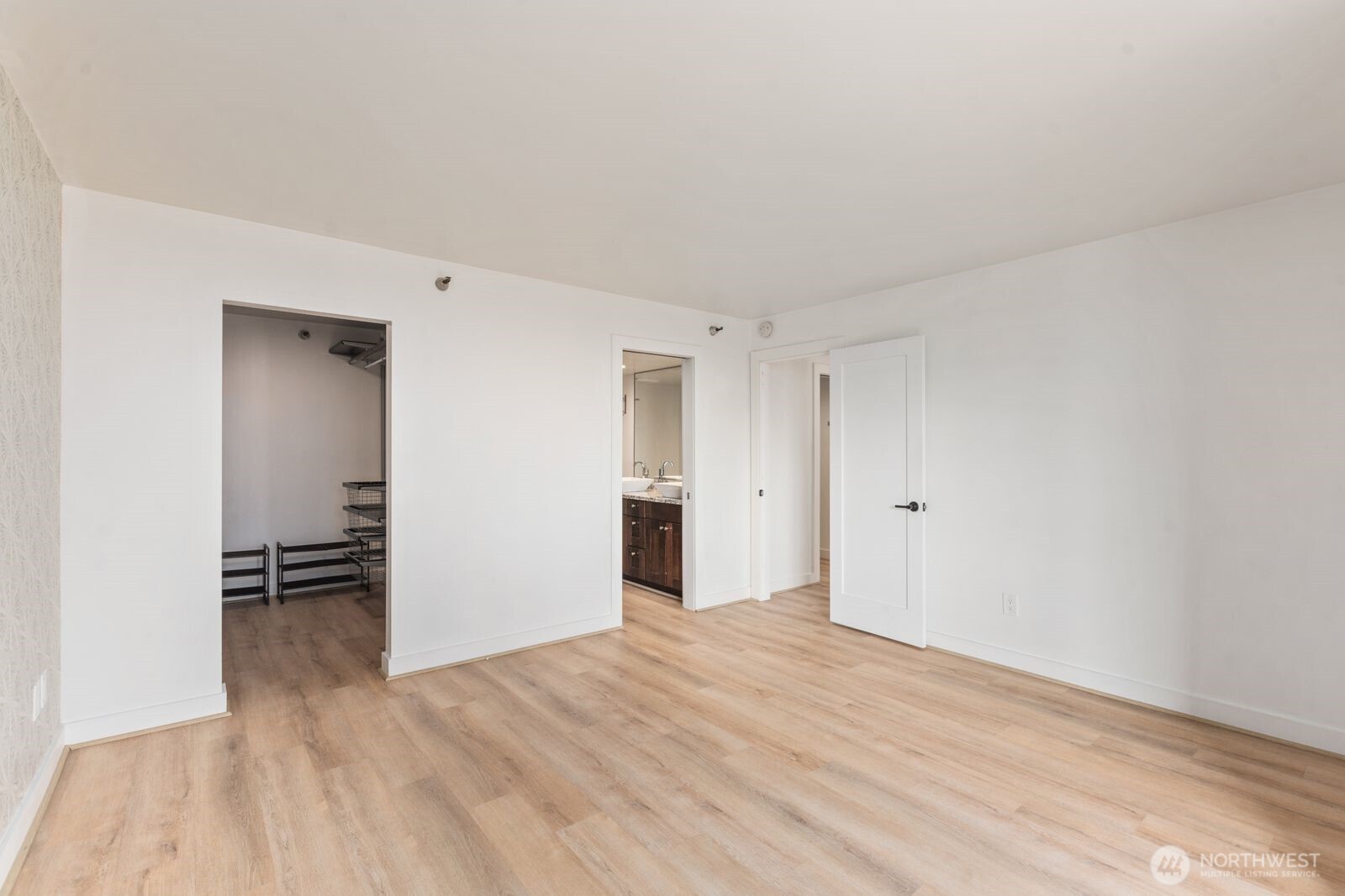 2621 2nd Avenue Seattle WA 98121