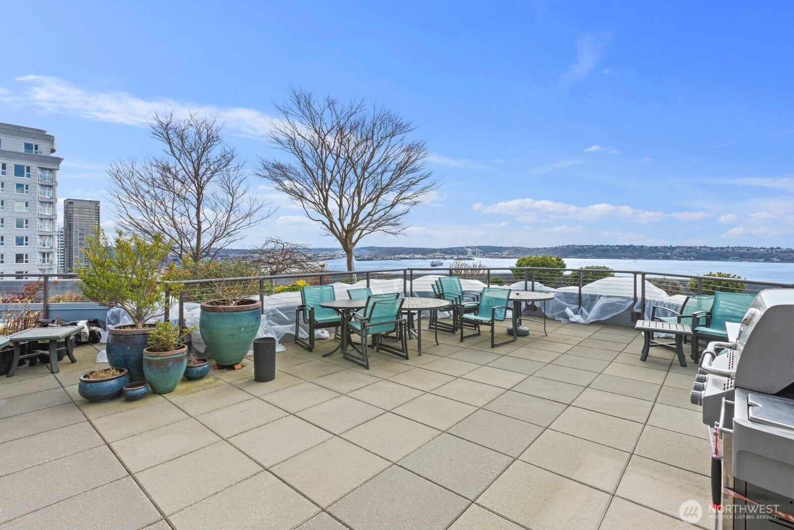 2621 2nd Avenue Seattle WA 98121