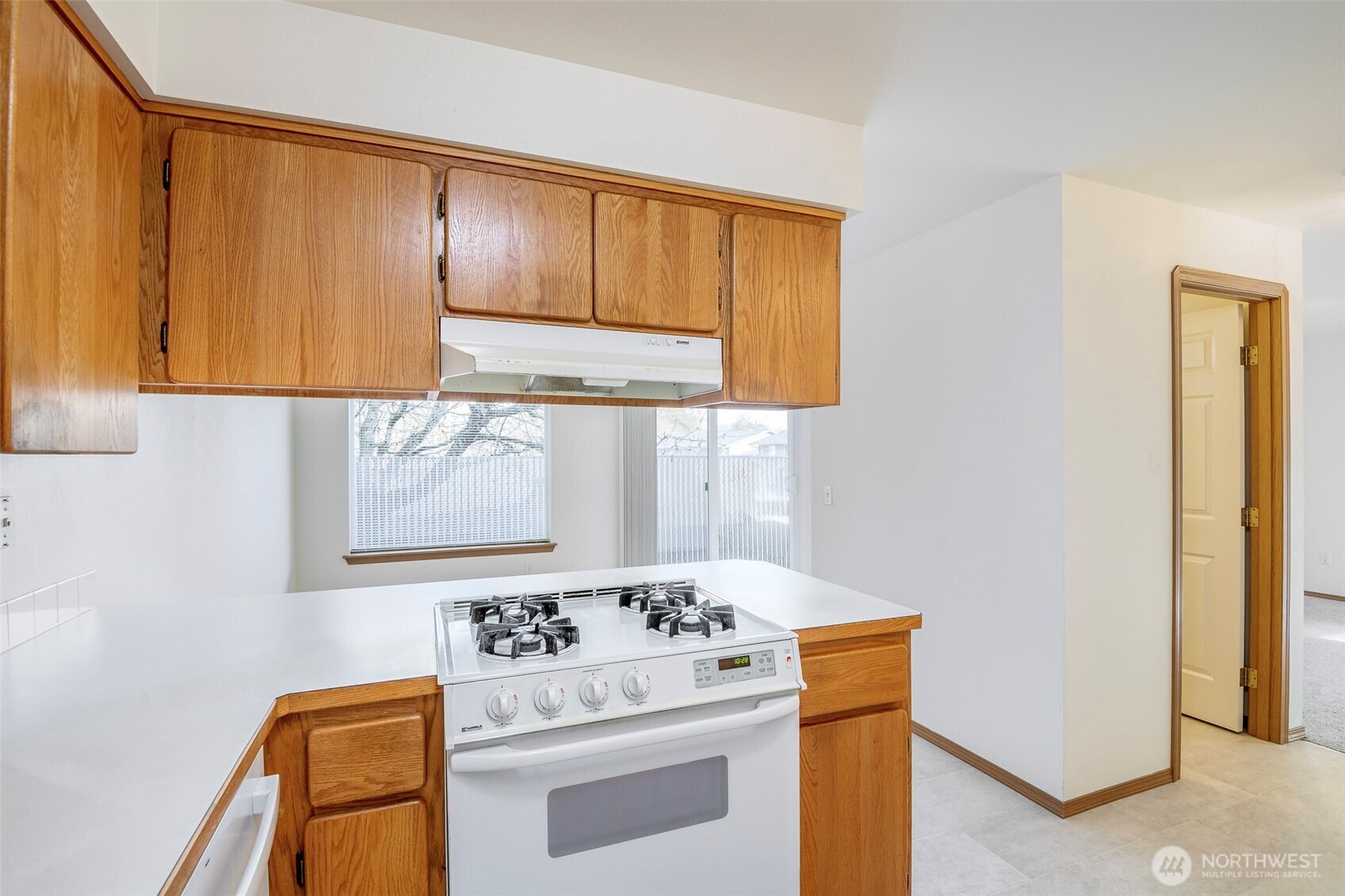 808 13th Street SE Puyallup WA 98372