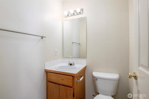 808 13th Street SE Puyallup WA 98372
