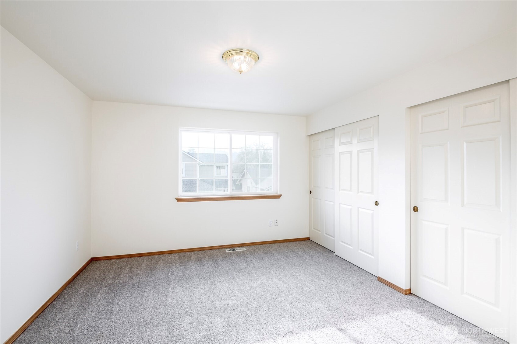 808 13th Street SE Puyallup WA 98372