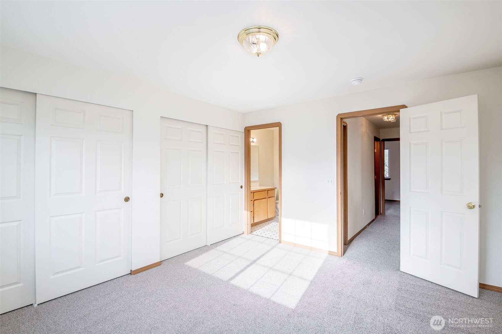 808 13th Street SE Puyallup WA 98372