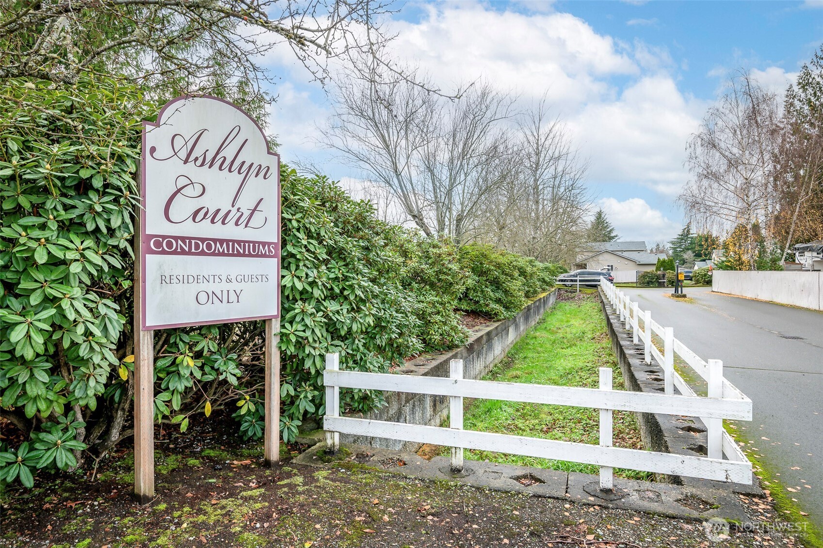 808 13th Street SE Puyallup WA 98372