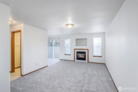 808 13th Street SE Puyallup WA 98372