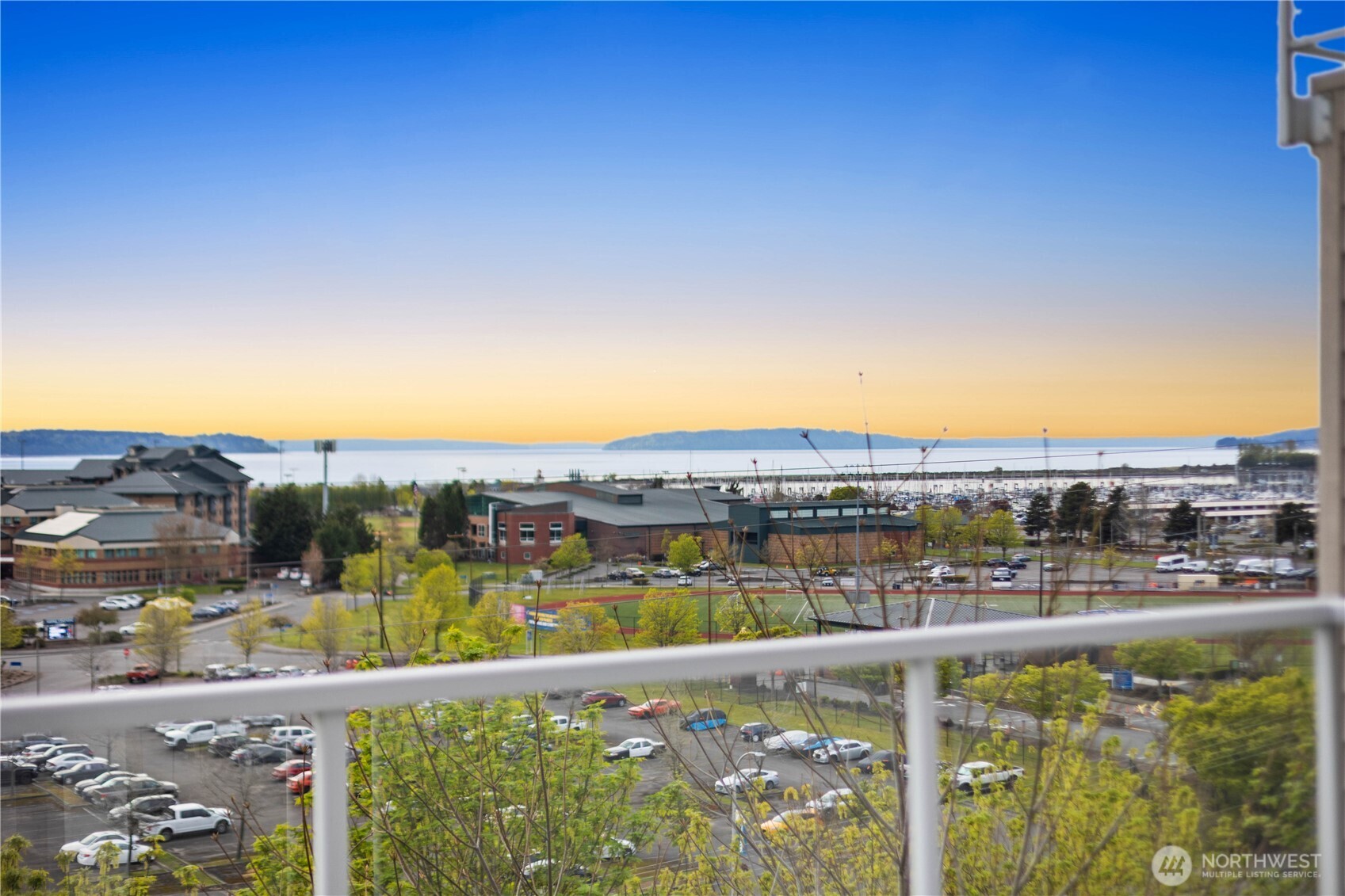 1930 Grand Avenue Everett WA 98201