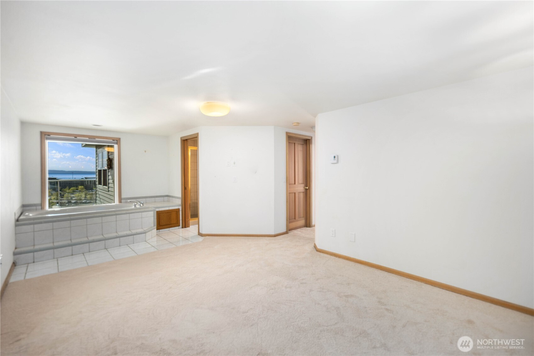 1930 Grand Avenue Everett WA 98201