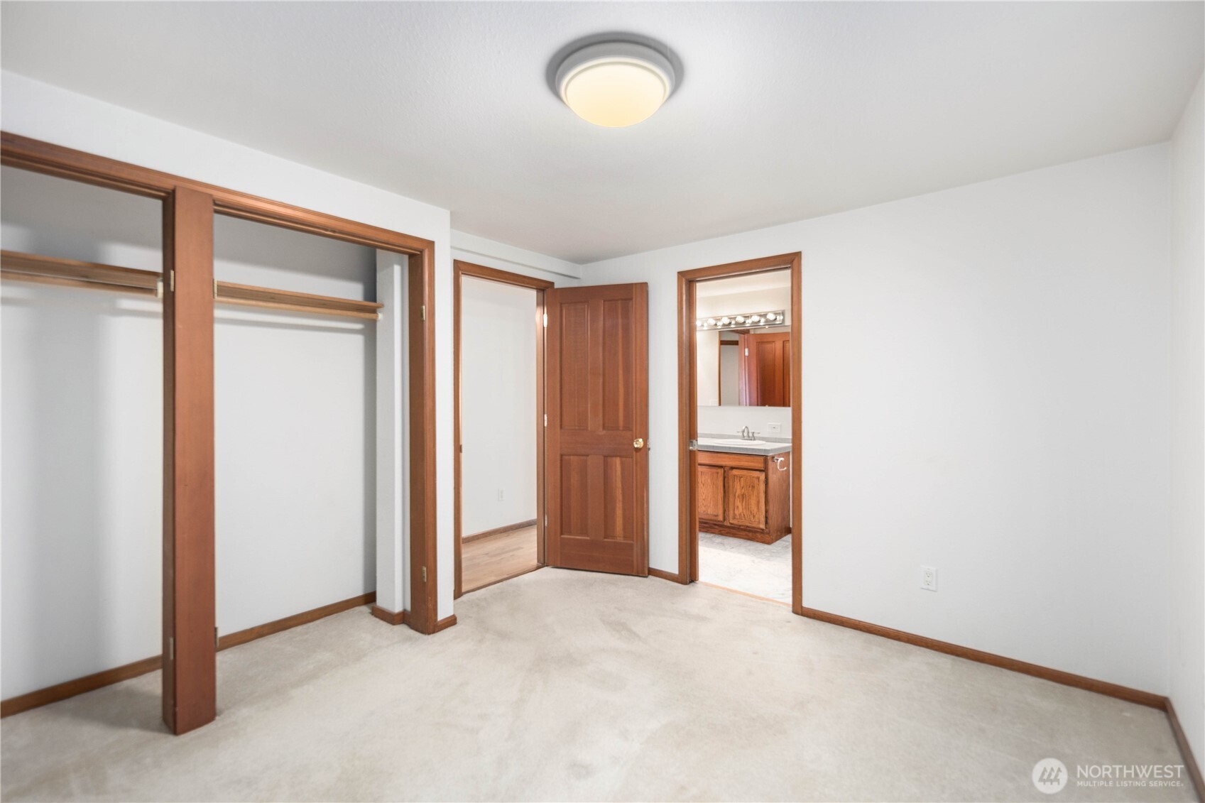 1930 Grand Avenue Everett WA 98201
