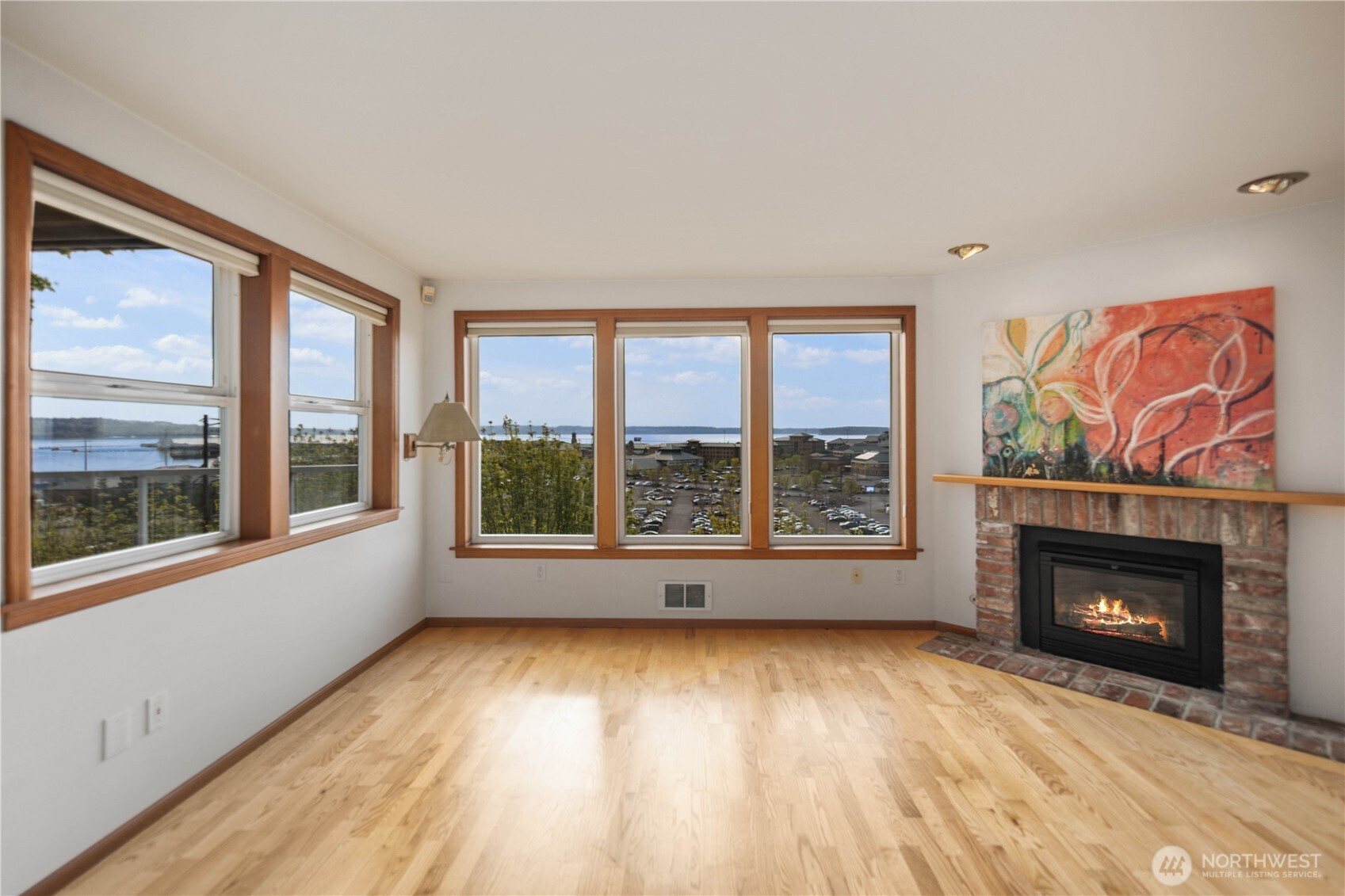1930 Grand Avenue Everett WA 98201