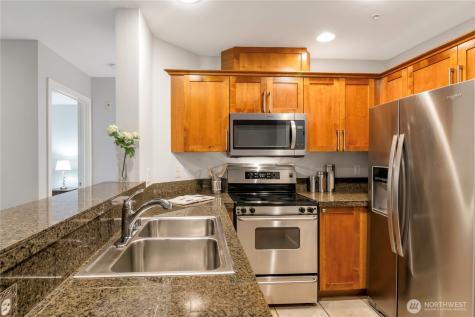 123 Queen Anne N Seattle WA 98109
