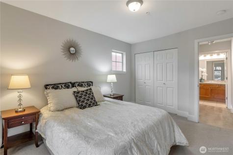 123 Queen Anne N Seattle WA 98109