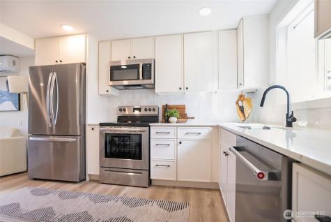 7934 20th Avenue SW Seattle WA 98106
