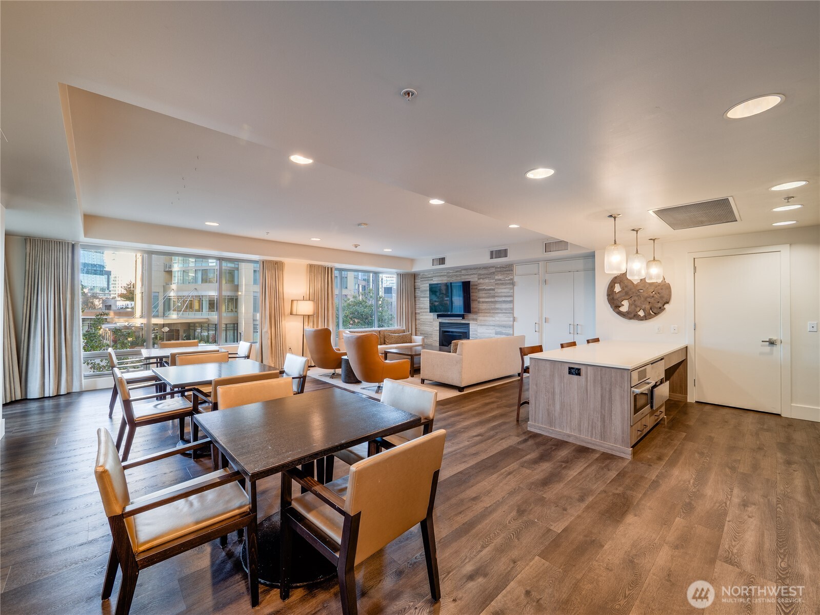 910 Lenora Street Seattle WA 98121