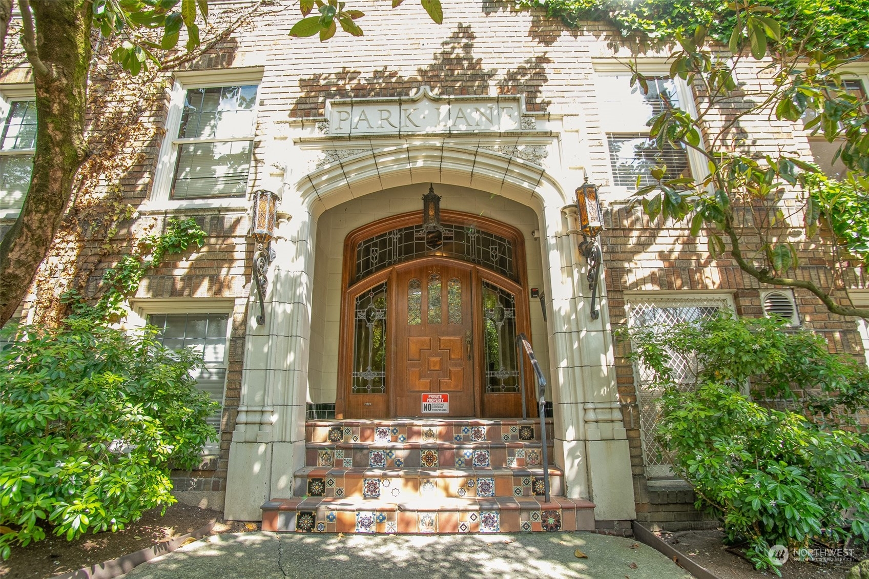 400 Boylston Avenue E Seattle WA 98102