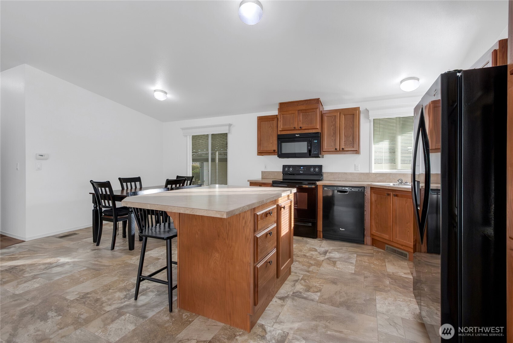 10022 191st Street E Puyallup WA 98375