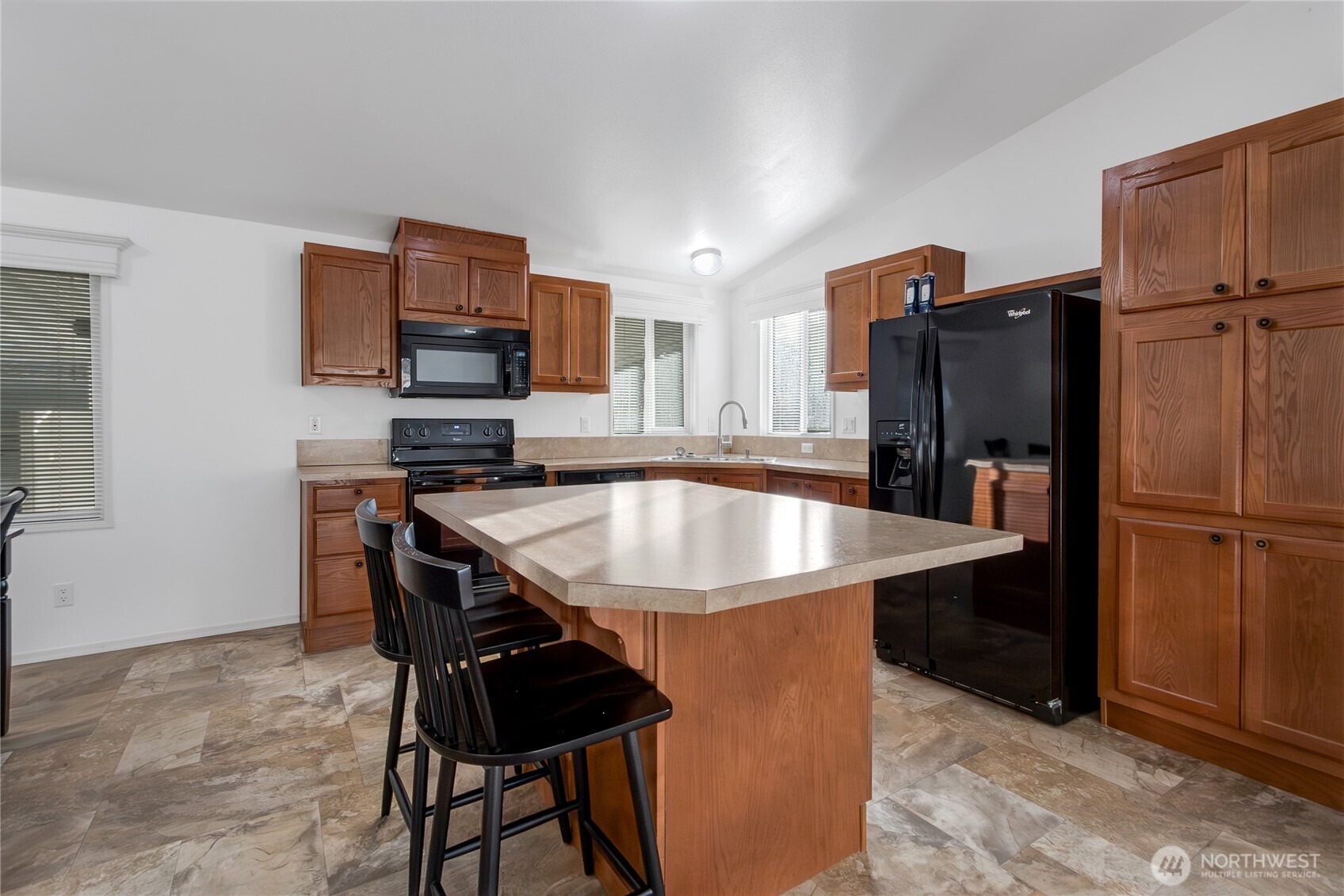 10022 191st Street E Puyallup WA 98375