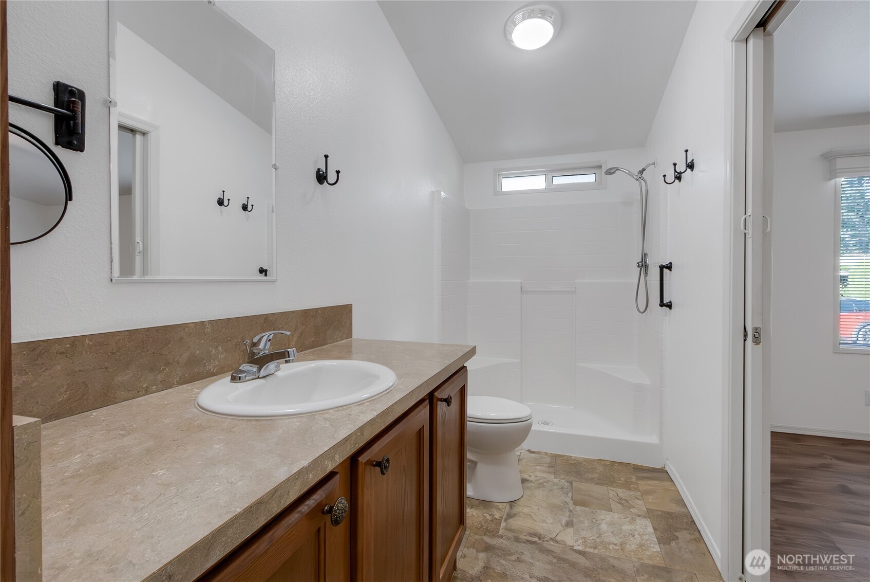 10022 191st Street E Puyallup WA 98375