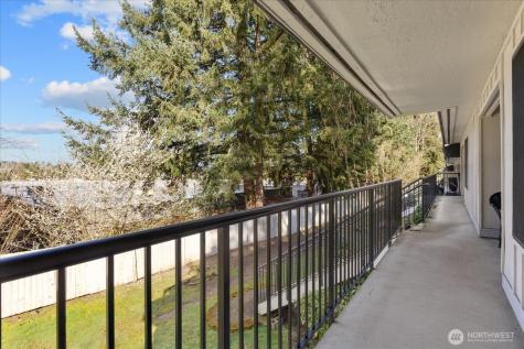 11615 127th Lane NE Kirkland WA 98034