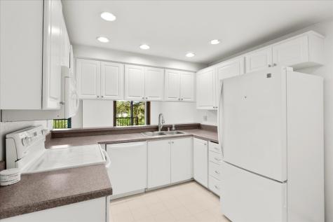 11615 127th Lane NE Kirkland WA 98034