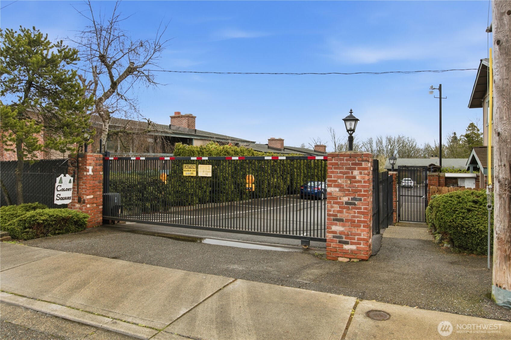 13704 37th Avenue S Tukwila WA 98168
