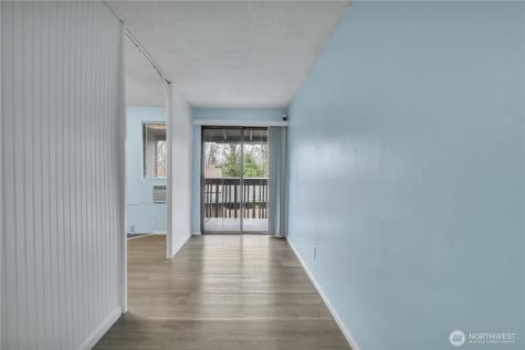 13704 37th Avenue S Tukwila WA 98168